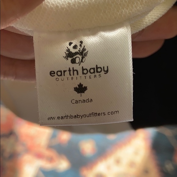 “Be Brave” onesie - Picture 4 of 8